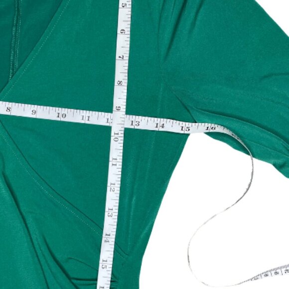 BCBGeneration Green Wrap Tie Ruffled V Neck 3/4 Sleeve Dress Sz Medium Occasion - Picture 5 of 9
